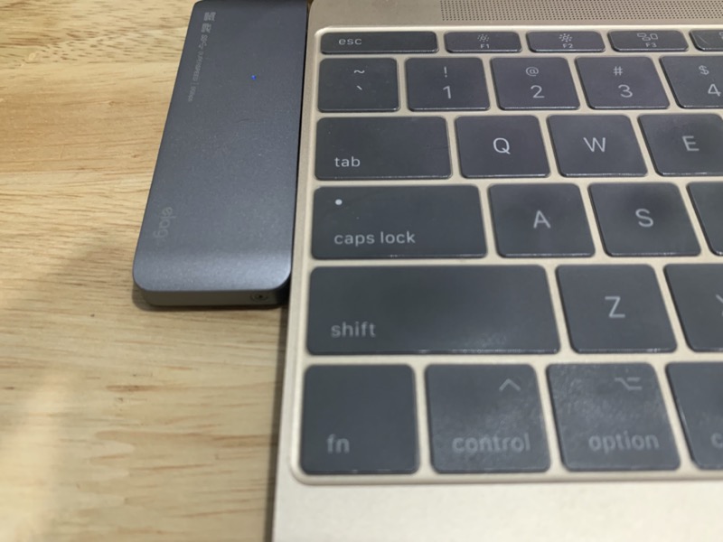 MacBookの一体型USB Type-Cハブ