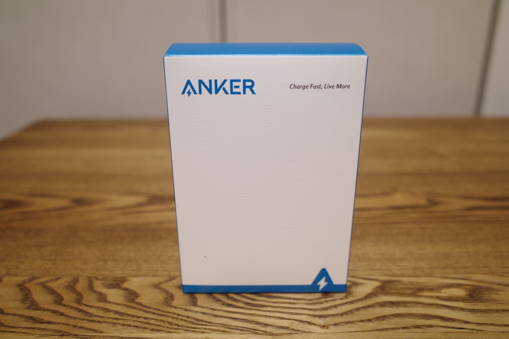 Anker Power Core Fusion 10000の箱